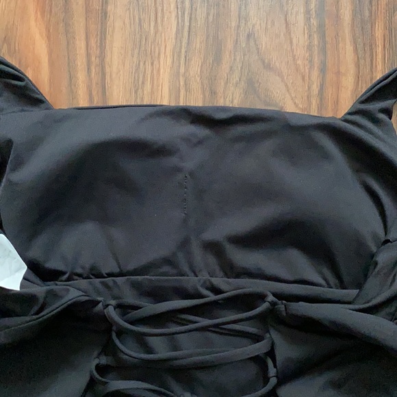 NWOT Becca Color Code Square One Piece - Picture 11 of 12